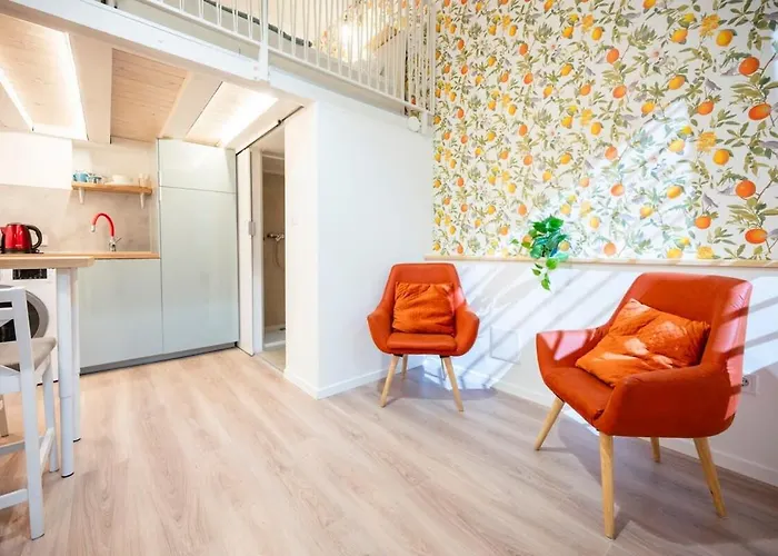 Tranquil Danube Escape Buda Hills Serenity Budapeszt