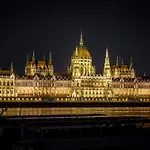 Tranquil Danube Escape Buda Hills Serenity Apartment Budapest